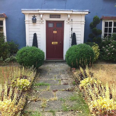Bonningtons Stansted Self Catering Hotell Stansted Mountfitchet Eksteriør bilde