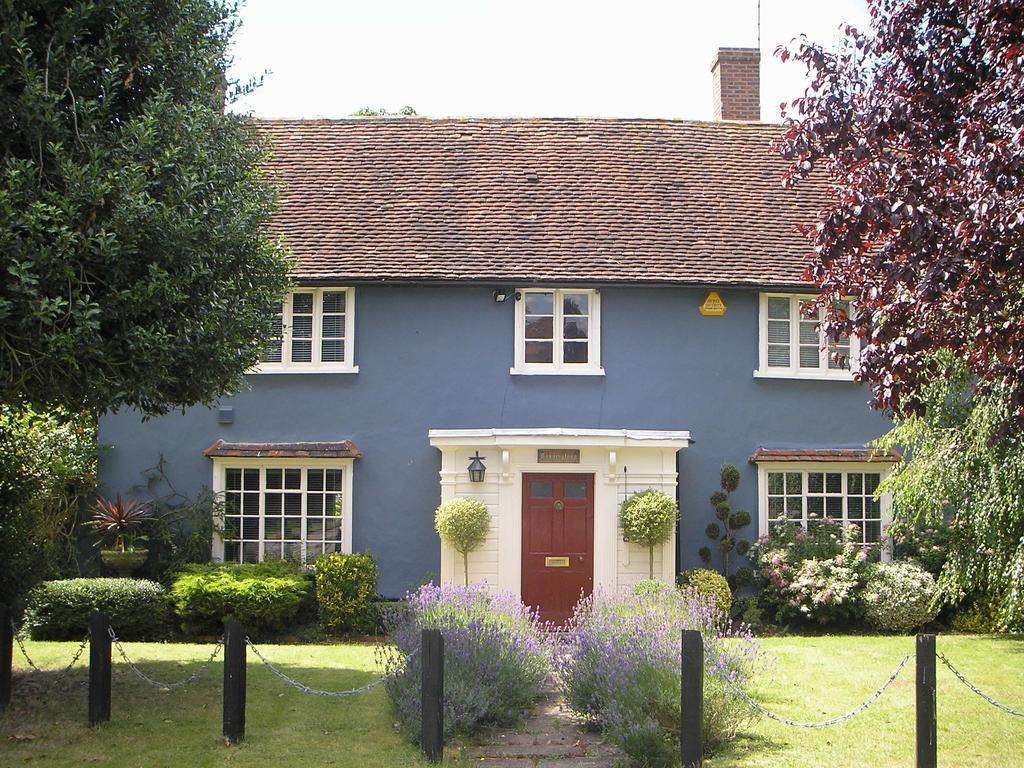 Bonningtons Stansted Self Catering Hotell Stansted Mountfitchet Eksteriør bilde