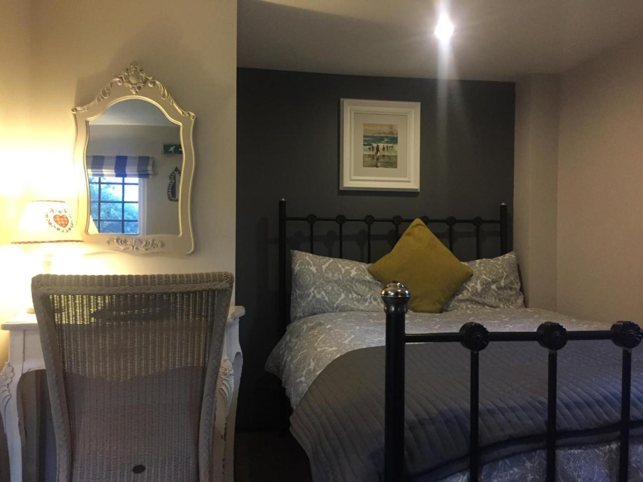 Bonningtons Stansted Self Catering Hotell Stansted Mountfitchet Eksteriør bilde