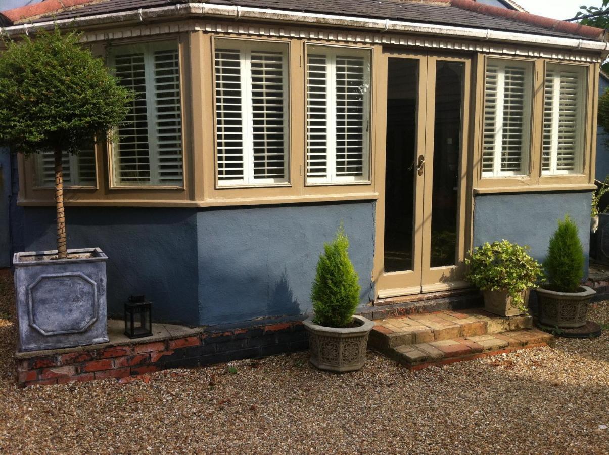Bonningtons Stansted Self Catering Hotell Stansted Mountfitchet Rom bilde